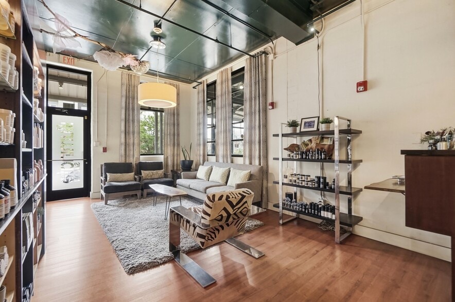 More Photos Of 1111 Central Ave, Charlotte Loft Creative Space For Sale