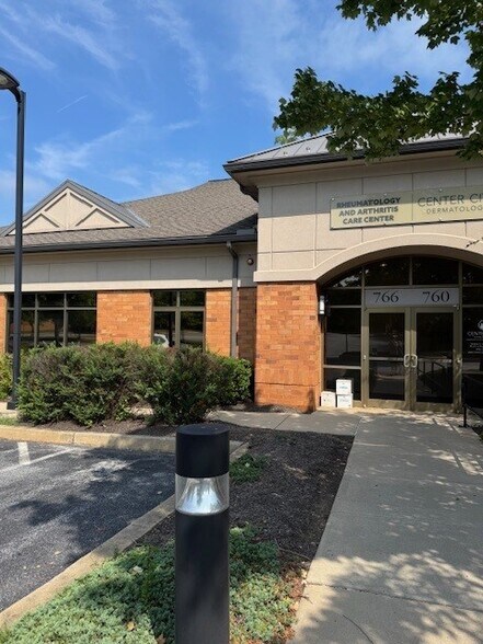 More Photos Of 766 W Lincoln Hwy, Exton Medical For Lease