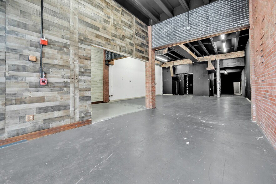 More Photos Of 750-760 SW 10th Ave, Miami Storefront Retail Office For Lease