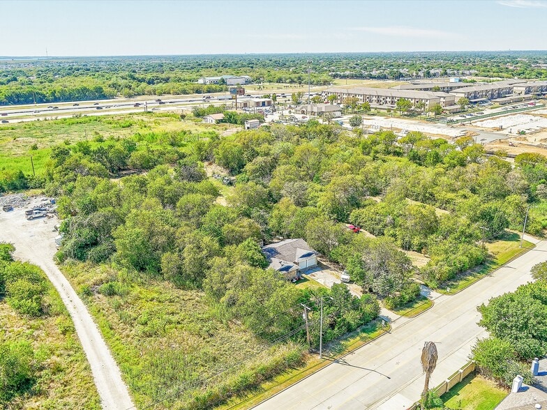 More Photos Of 917 E Fishcreek Rd, Grand Prairie Land For Sale