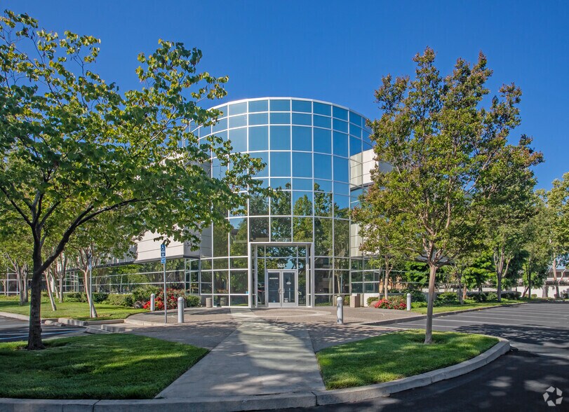 More Photos Of 525 Race St, San Jose Medical For Lease