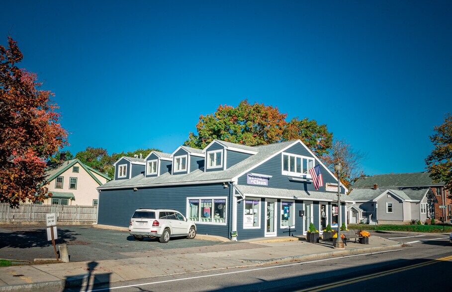 More Photos Of 317 Chestnut St, Needham Freestanding For Sale