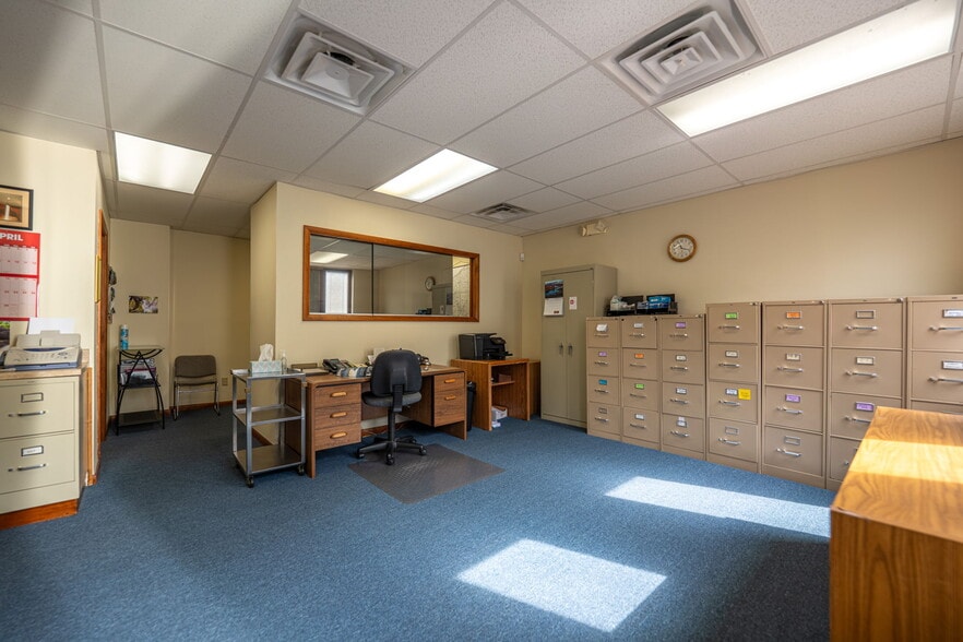 More Photos Of 3519 Bigelow Blvd, Pittsburgh Office For Sale