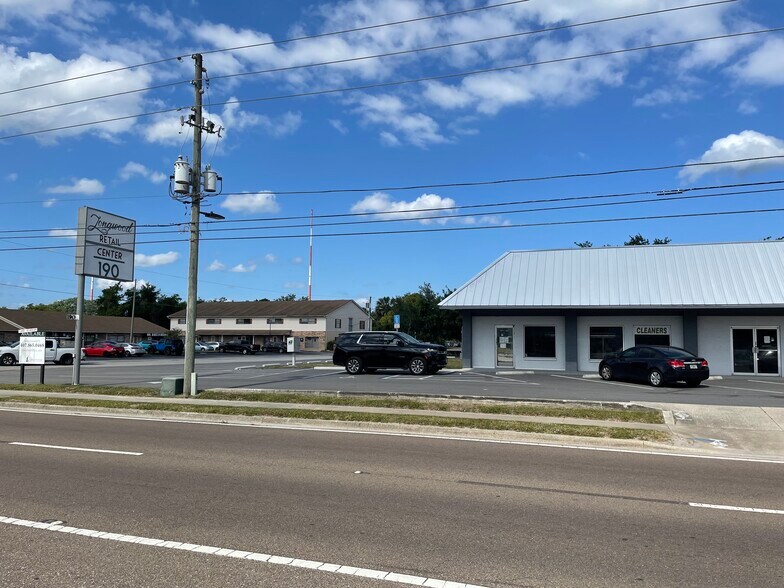 More Photos Of 190 S County Road 427, Longwood Unknown For Lease