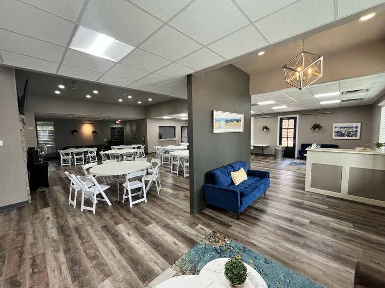 More Photos Of 551 N Valley Pky, Lewisville Office For Sale