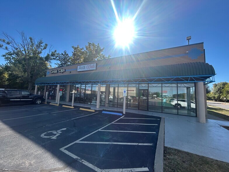 Primary Photo Of 215 E Ash Ave, Decatur Unknown For Lease