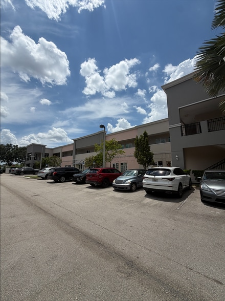 More Photos Of 2501 SW 101st Ave, Miramar Storefront For Sale
