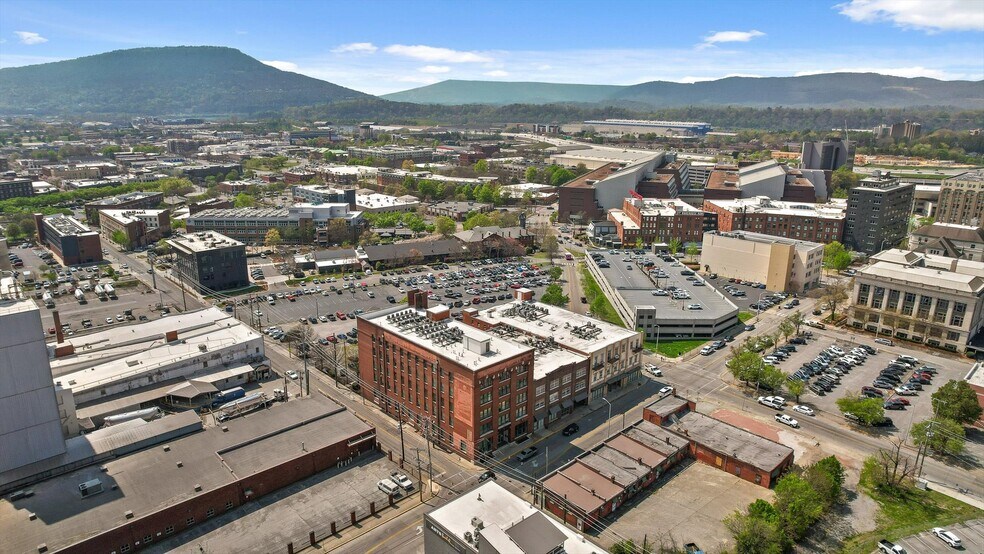 More Photos Of 246 E 11th St, Chattanooga Apartments For Lease