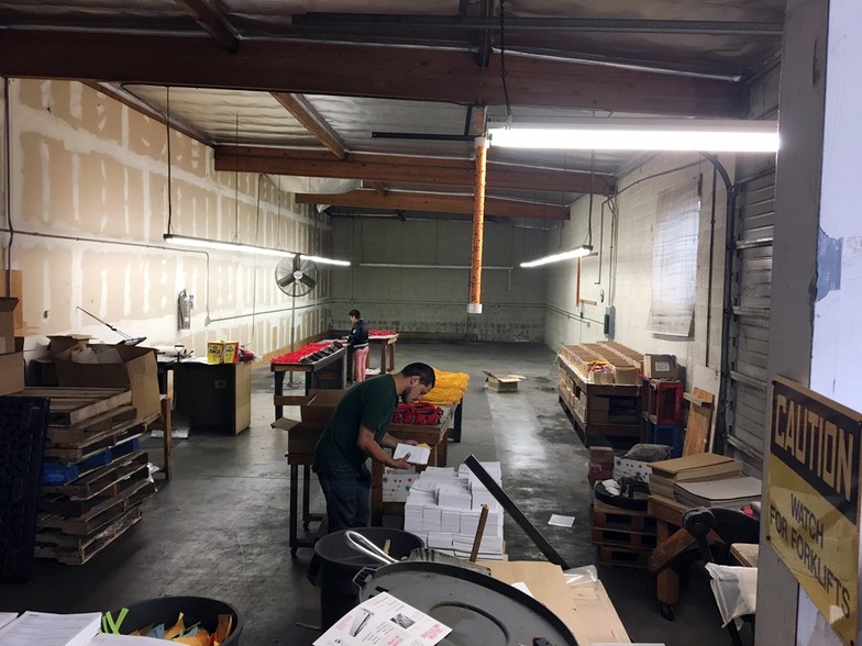 More Photos Of 1107 E 7th St, Los Angeles Manufacturing For Lease