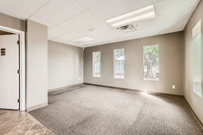 More Photos Of 320 S Santa Fe Ave, Fountain Medical For Sale