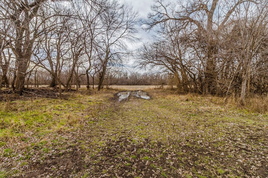 More Photos Of 79+/- Acres on 272nd Rd. Rd @ 41st Rd, Arkansas City Land For Sale