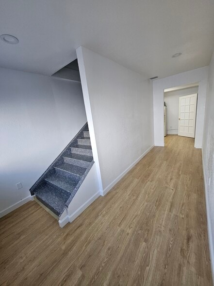 More Photos Of 14200-14238 SW 136th St, Miami Light Manufacturing For Sale