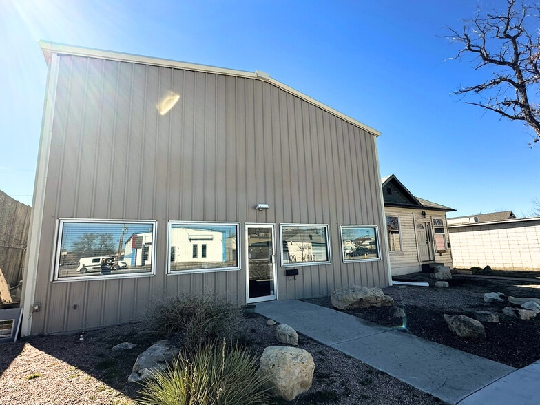 Primary Photo Of 321 Pitkin Ave, Grand Junction Flex For Sale