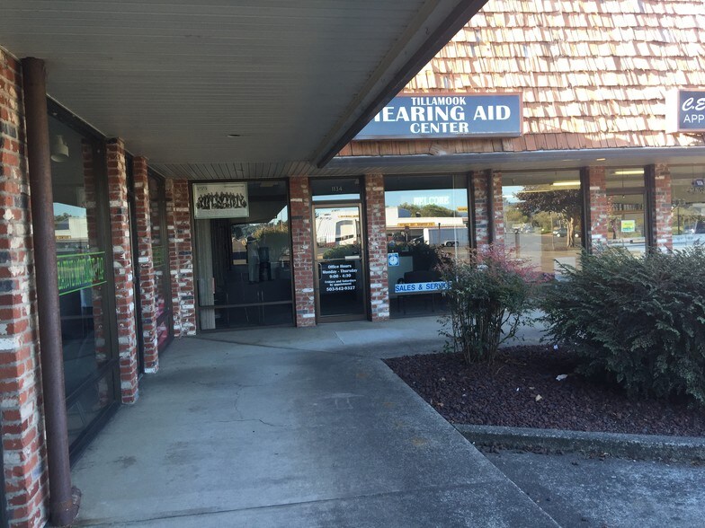 More Photos Of 1126-1150 Main Ave, Tillamook Storefront For Lease