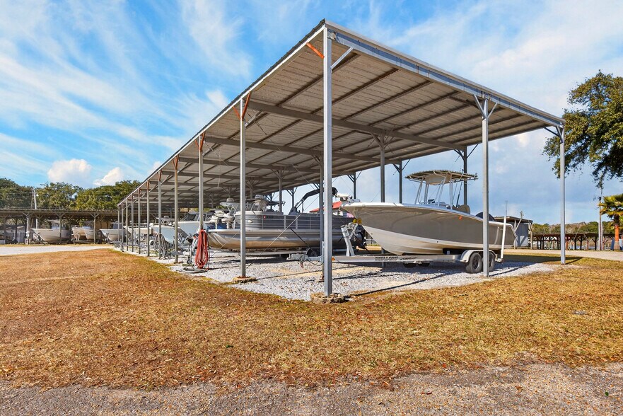 More Photos Of 3308 Mary Walker Dr, Gautier Marina For Sale