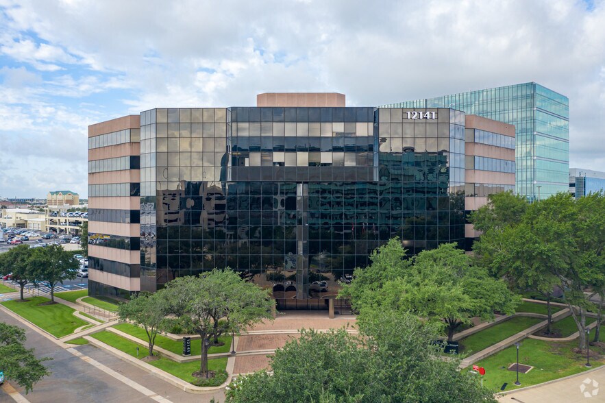 More Photos Of 12141 Wickchester Ln, Houston Office For Lease