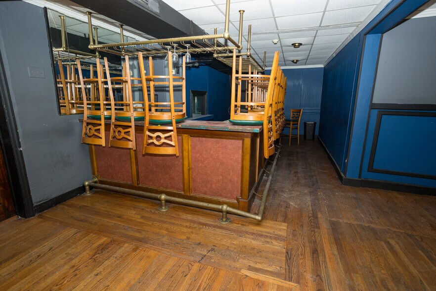 More Photos Of 527-529 William St, East Orange Restaurant For Sale