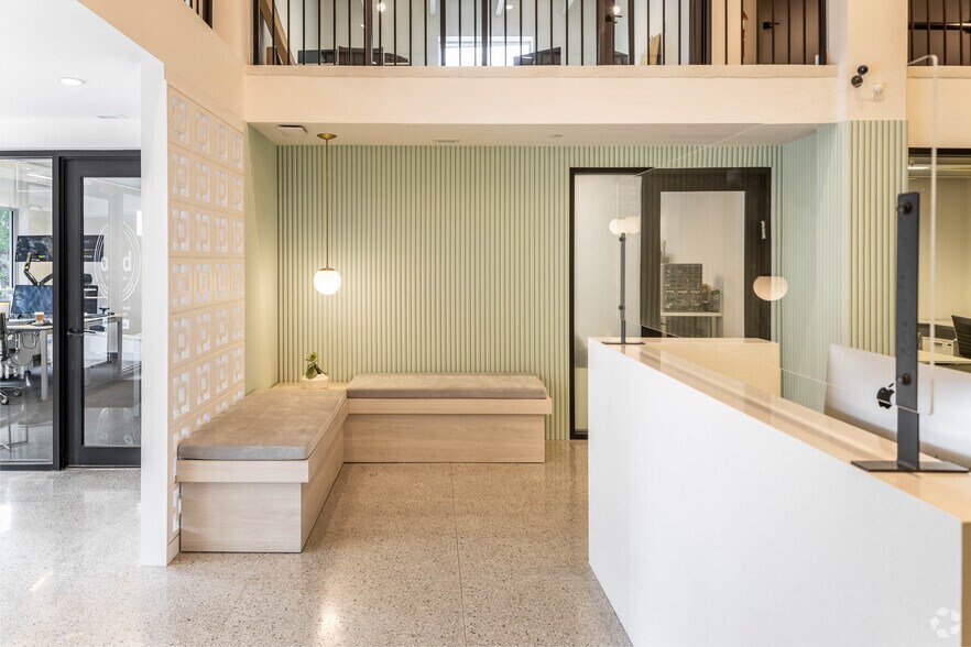 More Photos Of 2031 Harrison St, Hollywood Coworking Space
