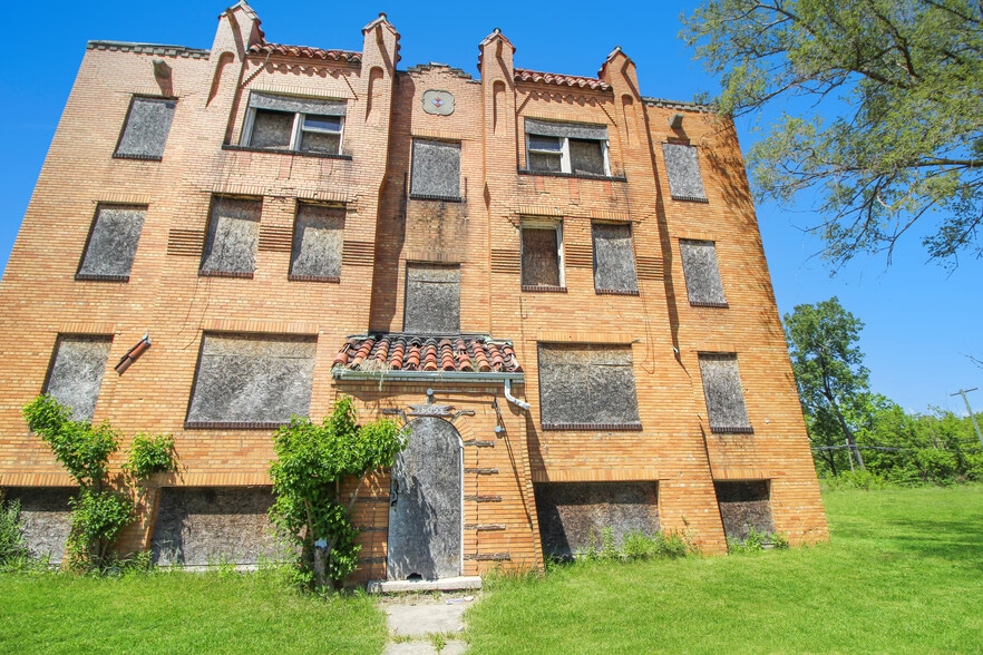 More Photos Of , Detroit Multifamily For Sale