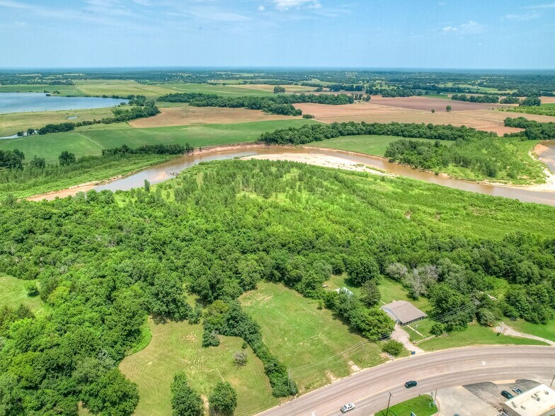 More Photos Of 20469 NE 23rd St, Harrah Land For Sale