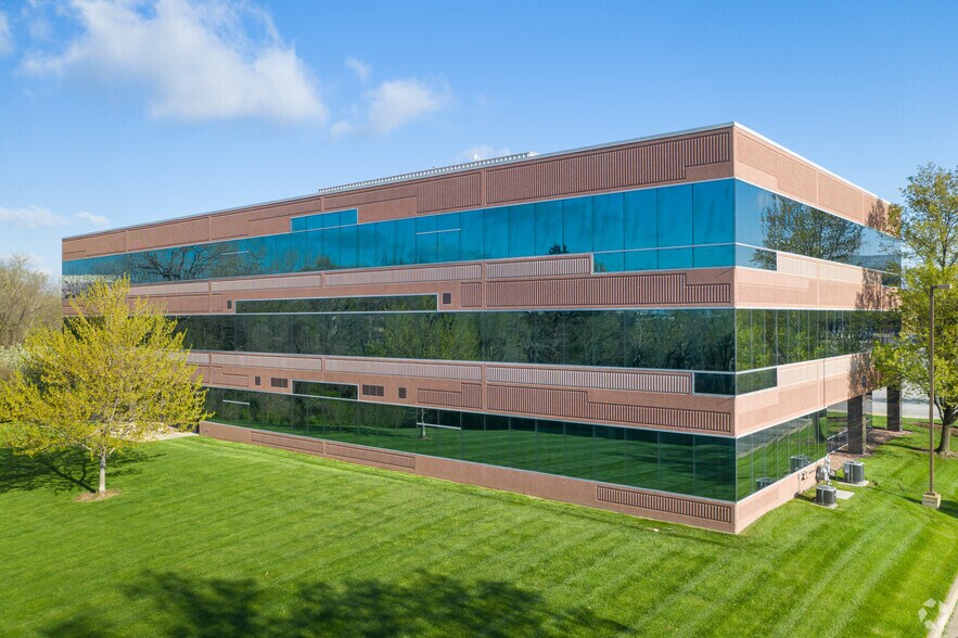 More Photos Of 12980 Metcalf Ave, Overland Park Unknown For Lease