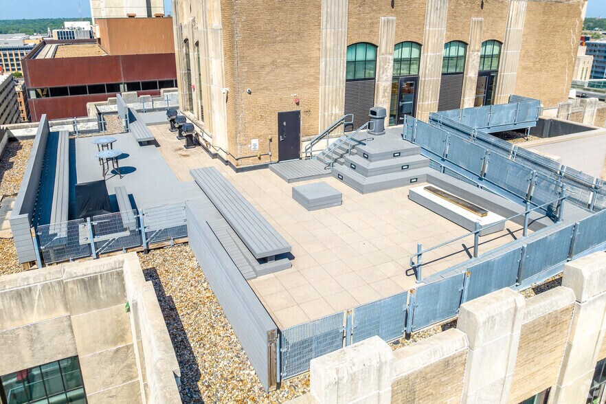 More Photos Of 405 6th Ave, Des Moines Apartments For Lease