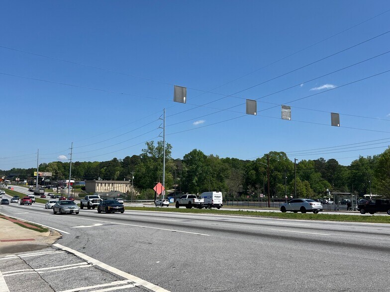 More Photos Of 8465 Tara Blvd, Jonesboro Restaurant For Sale