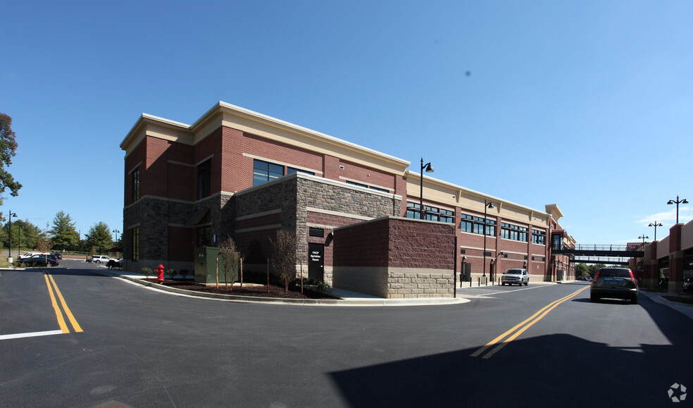 Primary Photo Of 20680 Seneca Meadows Pky, Germantown Storefront Retail Office For Lease