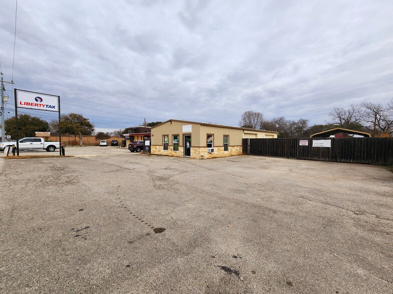 Primary Photo Of 108 Schertz Pky, Schertz Auto Repair For Sale