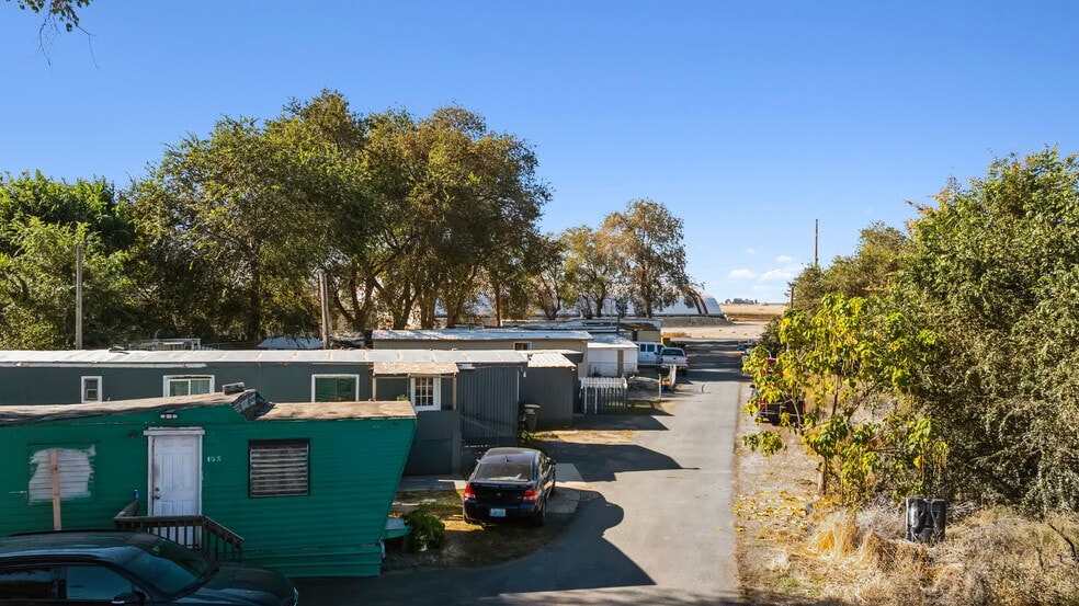 More Photos Of 6993 SE Road U, Warden Manufactured Housing Mobile Home Park For Sale