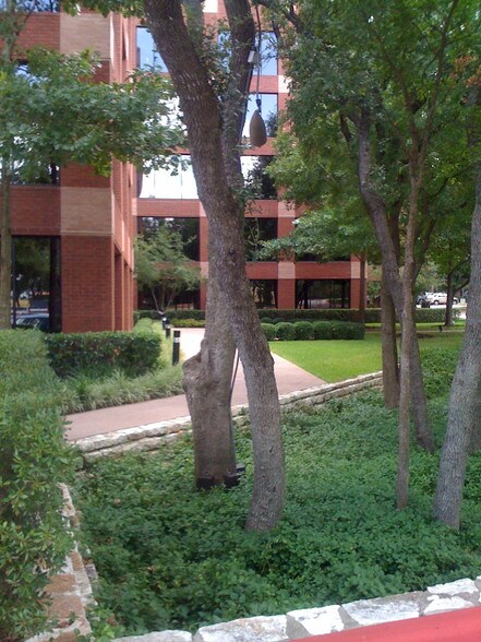 More Photos Of 901 S MoPac Expy, Austin Office For Lease