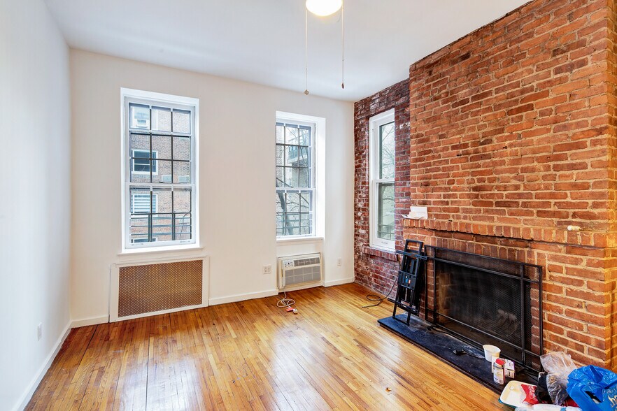 More Photos Of 538 E 89th St, New York Apartments For Sale