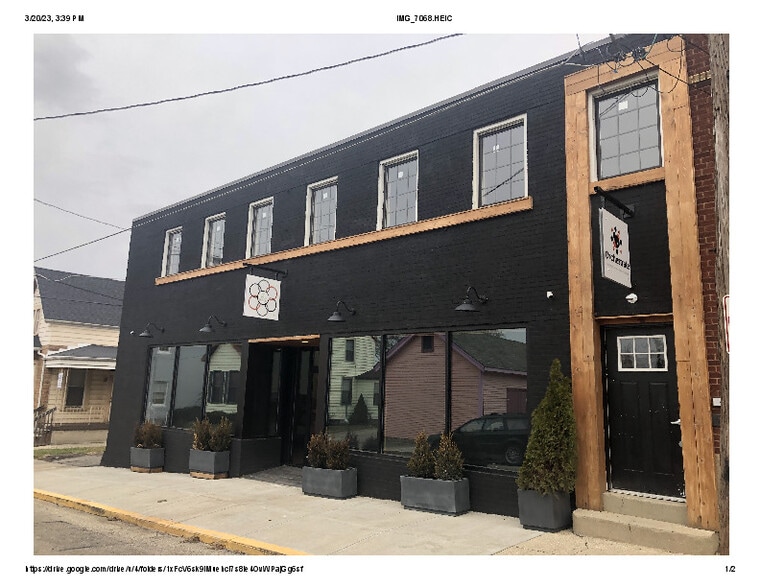 More Photos Of 6 Pike St, Cincinnati Storefront Retail Office For Sale