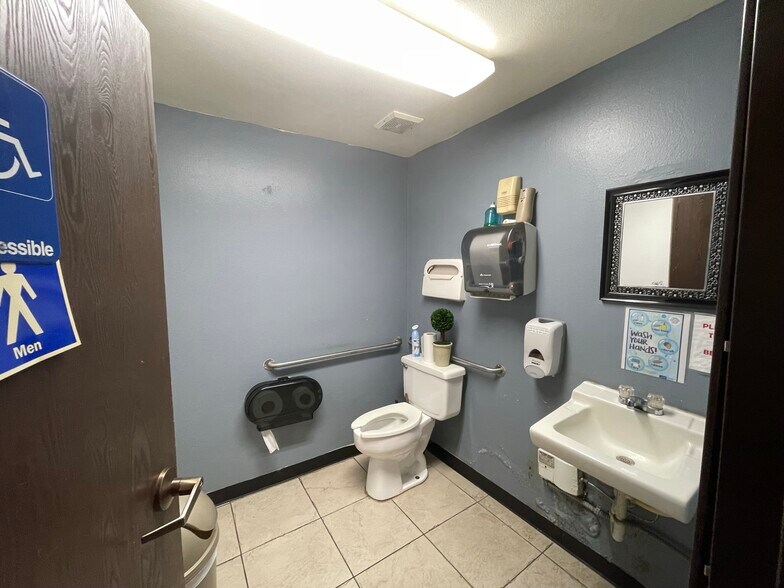 More Photos Of 8768 Helms Ave, Rancho Cucamonga Light Manufacturing For Lease