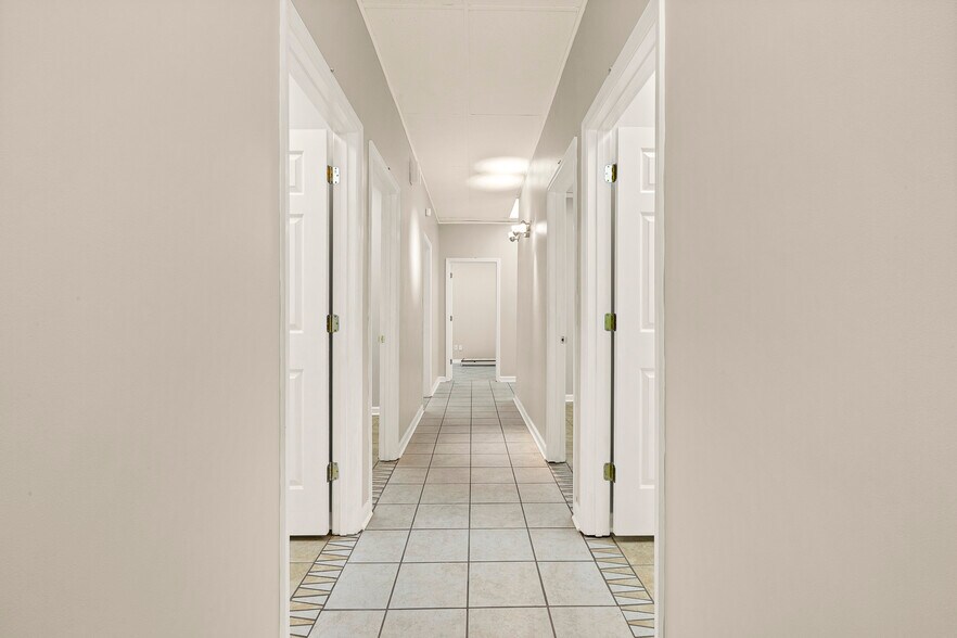 More Photos Of 150 N Steele St, Sanford Office For Sale
