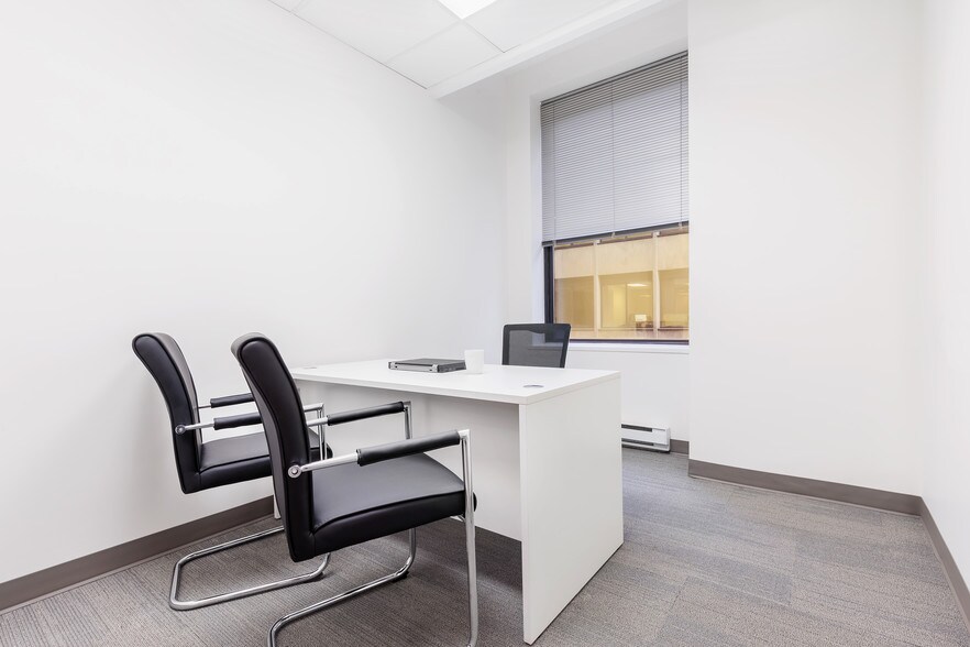 More Photos Of 350 Bay St, Toronto Office For Lease