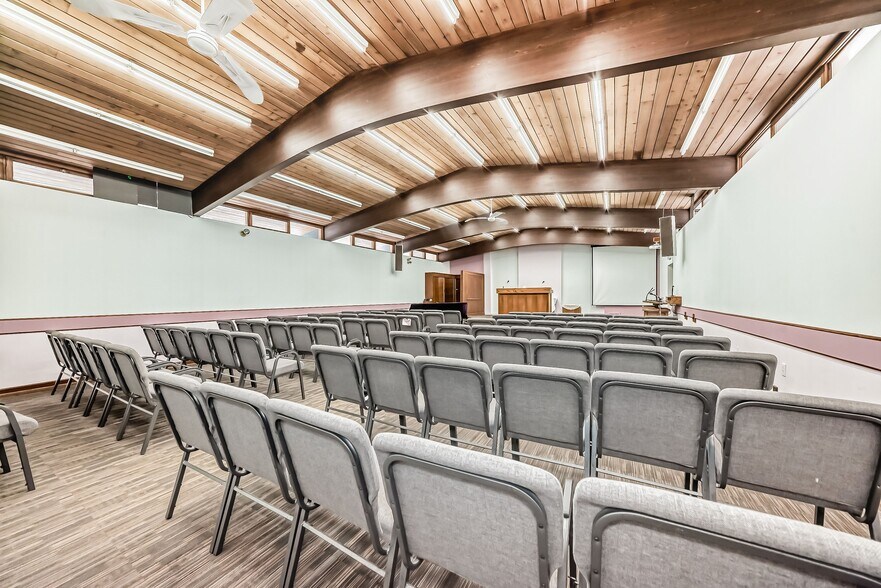 More Photos Of 12703 109 St NW, Edmonton Religious Facility For Sale