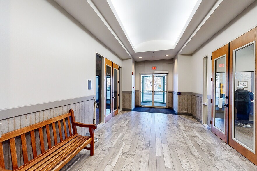 More Photos Of 9150 Huebner Rd, San Antonio Medical For Lease