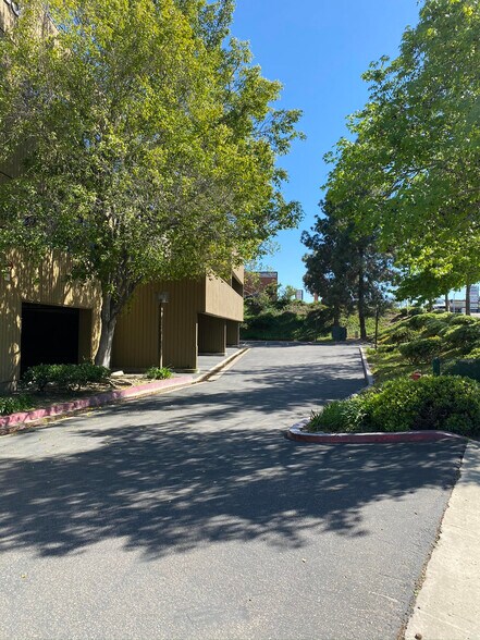 More Photos Of 9625 Black Mountain Rd, San Diego Office For Lease