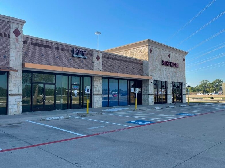 More Photos Of 1837 W Frankford Rd, Carrollton Unknown For Lease