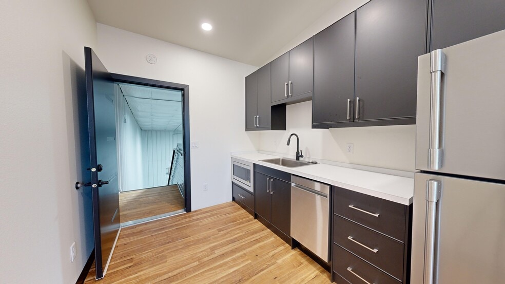 More Photos Of 3221 Pureview Ln, Billings Industrial For Sale