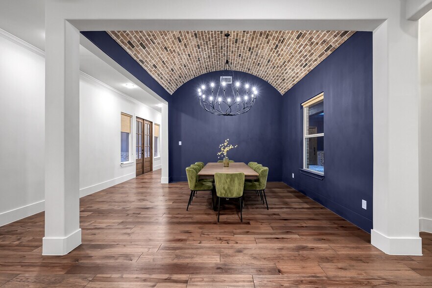 More Photos Of 15937 Stagecoach Rd, Stagecoach Specialty For Sale