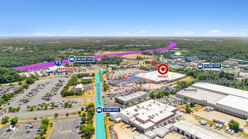 More Photos Of 27 S Gateway Dr, Fredericksburg Storefront For Sale