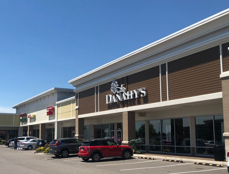 More Photos Of 3188-3218 Sheridan Dr, Buffalo Unknown For Lease