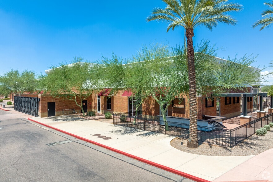 More Photos Of 823-857 N Dobson Rd, Mesa Unknown For Lease