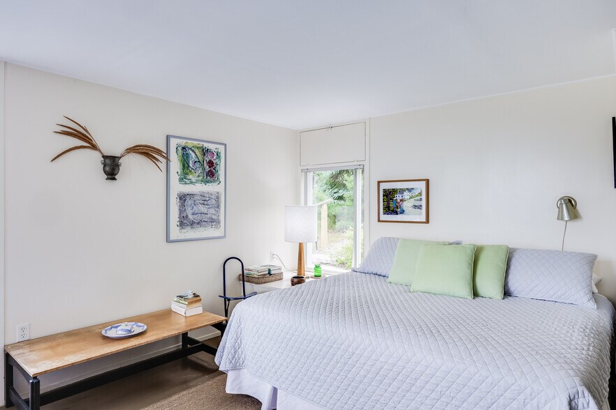More Photos Of 25 Way 055., Wellfleet Apartments For Sale
