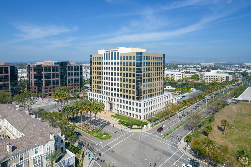 More Photos Of 3 MacArthur Pl, Santa Ana Office For Sale