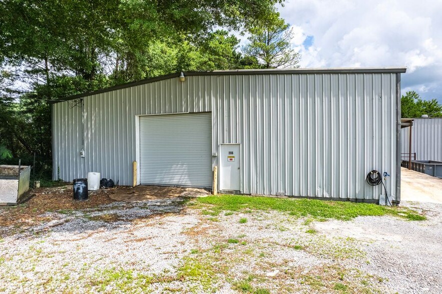 More Photos Of 206 Alabama 36, Hartselle Warehouse For Sale