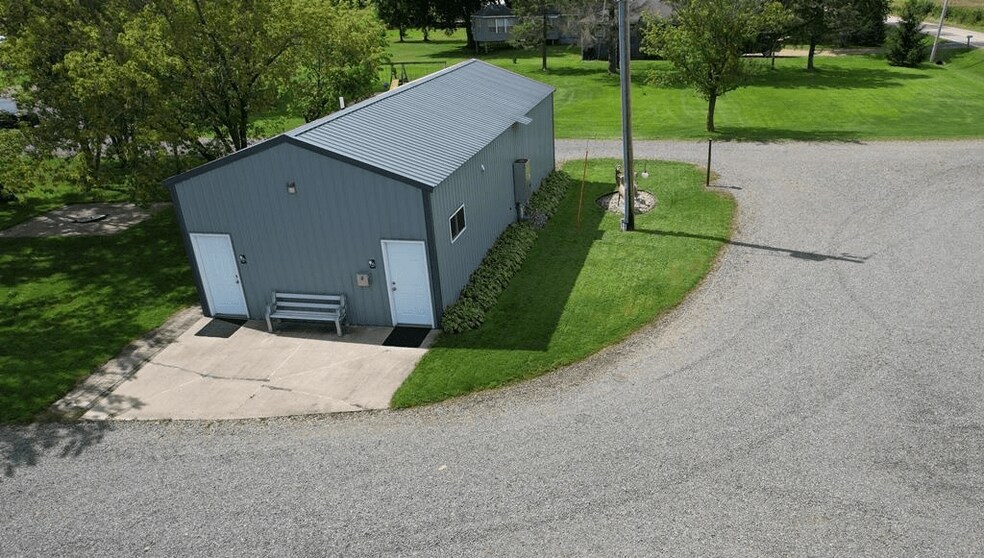 More Photos Of 5591 County A hwy, Arpin Trailer Camper Park For Sale