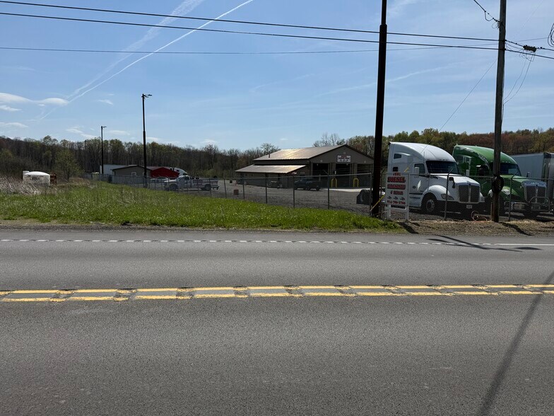 More Photos Of 4881 Pittsburgh Rd, Harrisville Light Distribution For Sale